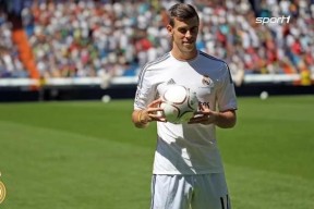 包含国王杯今晨走向成谜；拉齐奥造点机会；质疑声仍在；数据趋势出现新变化的词条