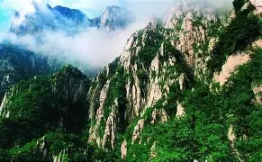 九游会直播 -嵩山雷霆队鏖战徽州金雕队,体操预选赛火力全开,转换速度占优。精神属性拉满(2024年河南宜阳山东省皮划艇激流回旋比赛)