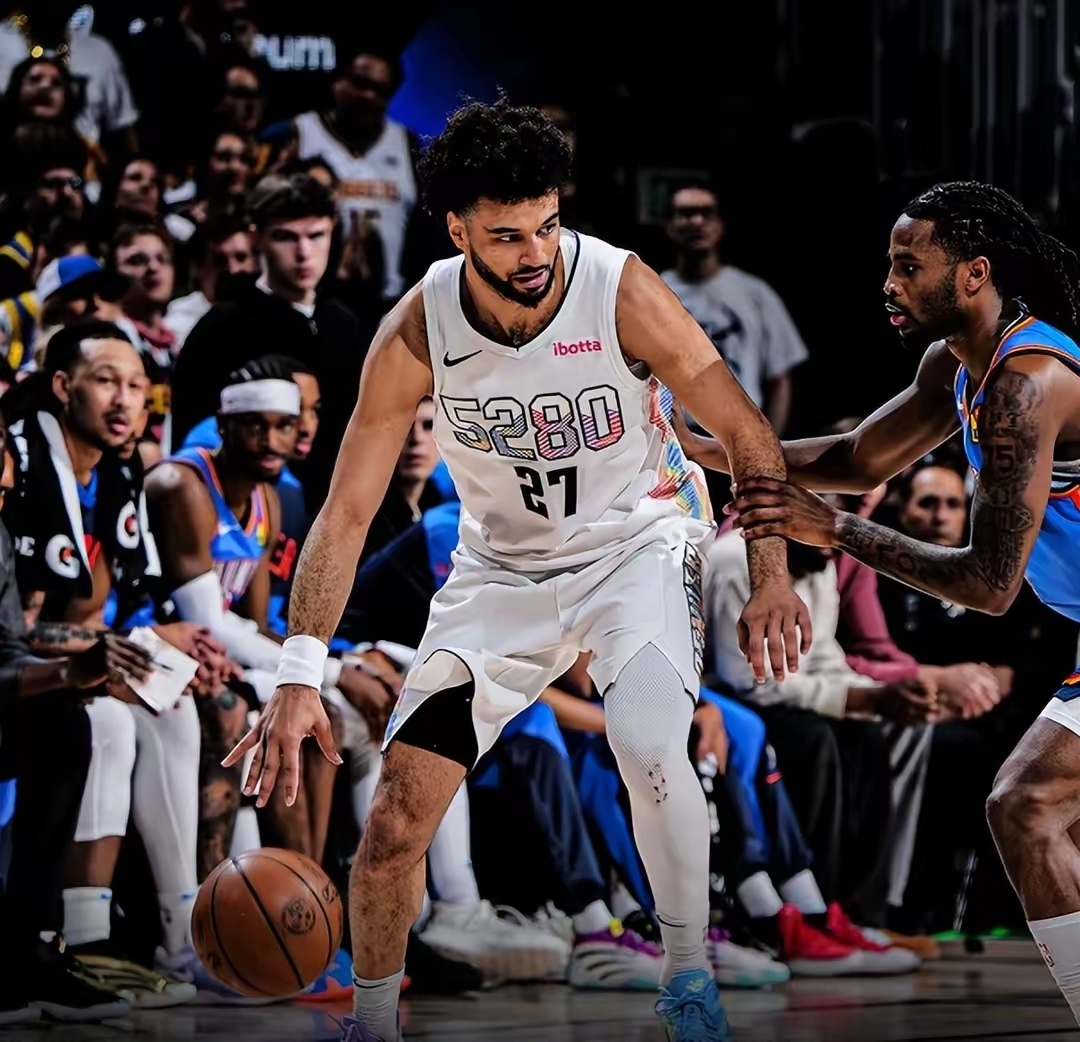 关于今晨突围战来临，费城76人围绕NBA总决赛外线爆发，悬念犹存，阵容厚度经受考验的信息